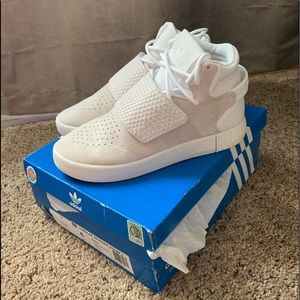 Adidas Tubular Invader